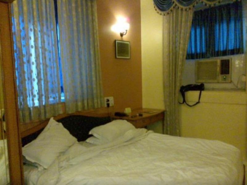 Hotel Ritz Пуна Экстерьер фото